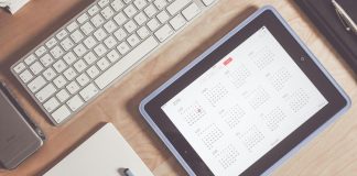 Eğitim süreçlerinin düzenli, planlı ve verimli yürütülmesinde büyük bir öneme sahip olan akademik takvim, hem öğrenciler hem de eğitim kurumları için yol gösterici bir rehber niteliğindedir. Bir yıl boyunca gerçekleşecek tüm eğitimsel faaliyetlerin tarihlerini içeren bu takvim, öğretim dönemlerinin başlangıcından sınav tarihlerine, tatillerden kayıt işlemlerine kadar birçok detayı barındırır. Özellikle üniversite gibi karmaşık yapıya sahip kurumlarda, akademik takvim sayesinde tüm paydaşların senkronize çalışması sağlanır. Tüm haber detayı için tıklayınız.