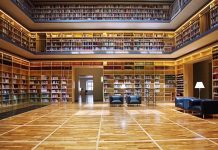 Akademik yayın, bilimsel bilgi üretiminin ve paylaşımının temel taşlarından biridir. Araştırma sonuçlarının, yeni bulguların ve teorilerin dünya çapında paylaşılmasını sağlayan akademik yayınlar, bilimsel dünyada önemli bir yer tutar. Bu yayınlar, yalnızca akademisyenlerin değil, aynı zamanda öğrencilerin, araştırmacıların ve profesyonellerin de bilgi edinmelerini sağlar. Akademik yayınlar, bireylerin ve toplulukların bilgiye erişimini sağlar ve bilimsel ilerlemenin hızlanmasına katkıda bulunur. Konulu bir haber detayı.