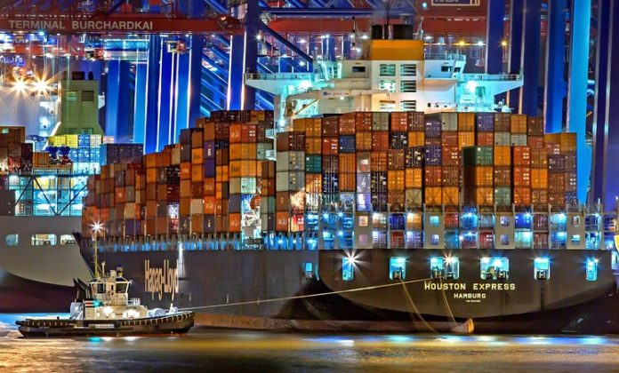 Ticaret, mal ve hizmetlerin alım satımı yoluyla ekonomik değerin yaratıldığı temel bir faaliyettir. Dünya genelinde ekonomik döngüyü sağlayan ticaret, sadece uluslararası pazarlarda değil, aynı zamanda yerel ekonomilerde de büyük bir öneme sahiptir. Ticaretin birçok türü bulunmakla birlikte, normal ticaret terimi, en yaygın ve temel ticaret biçimlerinden birini ifade eder. Peki, normal ticaret nedir ve nasıl işler? Bu yazıda, normal ticaretin tanımını, özelliklerini, avantajlarını ve ticaretin farklı türleriyle nasıl bir farkı olduğunu detaylı bir şekilde inceleyeceğiz. Konulu bir haber görseli